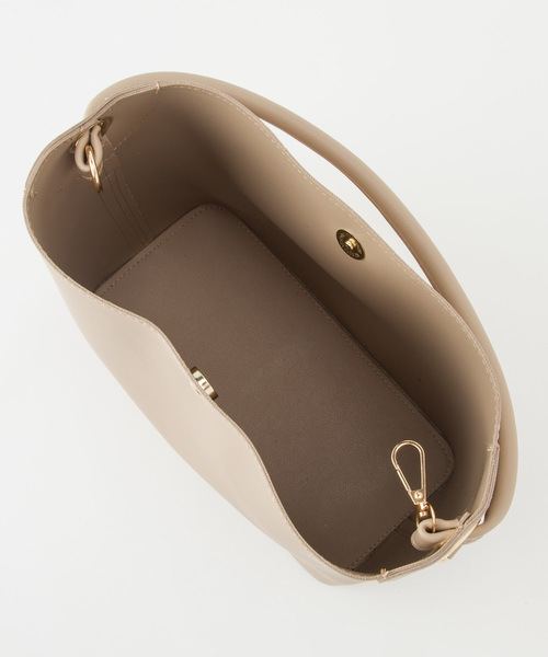 CLEA（クレア）の「2WAY ポーチSETワンハンドルバッグ（ハンドバッグ・レディース・ベージュ/キャメル/ブラック/ライトブラウン/モカ・FREE）」の10枚目の写真