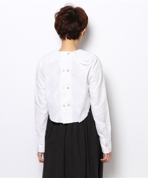 BEAMS BOY（ビームスボーイ）の「○BEAMS BOY / 2重襟 Wバックボタン ショートブラウス（シャツ/ブラウス・レディース・ホワイト/ブラック・ONE SIZE）」の6枚目の写真