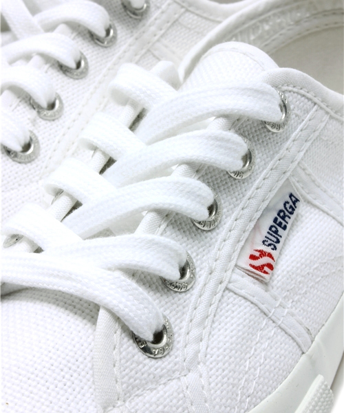 SHIPS for women（シップスフォーウィメン）の「SUPERGA: CANVAS SNEAKER（2750）（スニーカー・レディース・オフホワイト/ブラック/ブルー/ネイビー/カーキ/イエロー・38/36/37/39/35）」の11枚目の写真