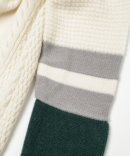 mame(マメ)の「KNIT(ニット/セーター・レディース・ホワイト/ブルー・1)」の3枚目の写真