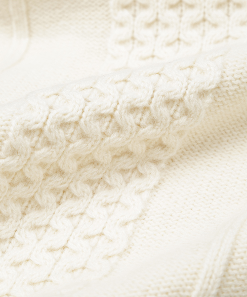 mame(マメ)の「KNIT(ニット/セーター・レディース・ホワイト/ブルー・1)」の5枚目の写真