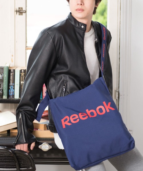 Reebok（リーボック）の「【Reebok/リ－ボック】ナイロンショルダーバッグ トートバッグ ポケット付き 2WAYバッグ（トートバッグ・メンズ・ホワイト/ブラック/ネイビー/カーキ/グレー/ブラック系その他・FREE）」の6枚目の写真