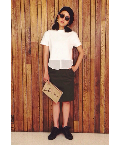 MOUSSY（マウジー）の「Shirt Layard TEE（Tシャツ/カットソー・レディース・ホワイト/ダークグリーン/ブラック・1/2）」の2枚目の写真