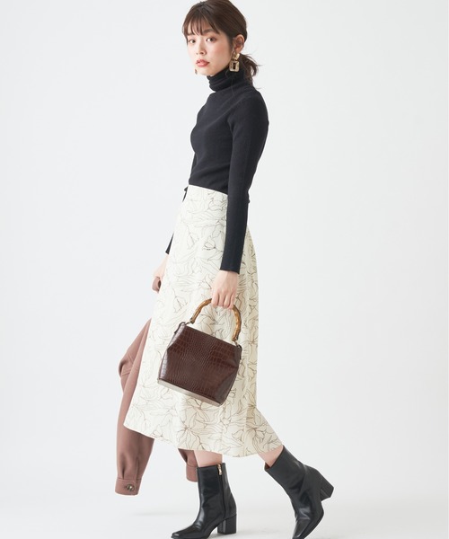 natural couture（ナチュラルクチュール）の「チューリップ柄スカート（スカート・レディース・アイボリー/オフホワイト/ブラック・FREE）」の6枚目の写真