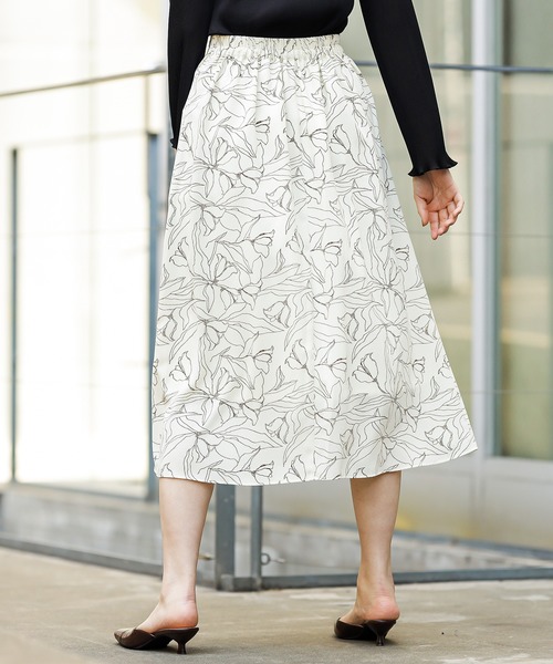 natural couture（ナチュラルクチュール）の「チューリップ柄スカート（スカート・レディース・アイボリー/オフホワイト/ブラック・FREE）」の11枚目の写真