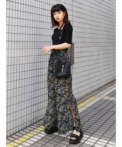 EMODA（エモダ）の「ハイバルキースニーカーサンダル（サンダル・レディース・ホワイト/ブラック・SMALL/MEDIUM/LARGE）」の7枚目の写真