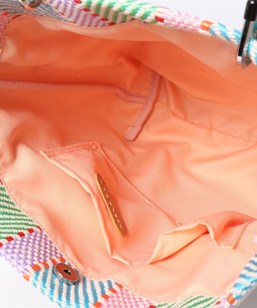 natural couture(ナチュラルクチュール)の「マルチカラートート(トートバッグ・レディース・ブラック/マルチ/ベージュ系その他・FREE)」の5枚目の写真