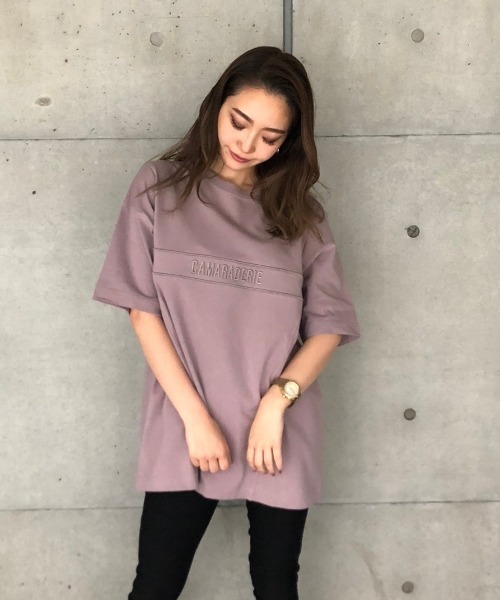 ENVYM（アンビー）の「サイドスウィッチングビッグＴ（Tシャツ/カットソー・レディース・グリーン/ブラック/ホワイト/グレー・FREE）」の16枚目の写真