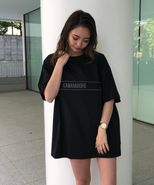 ENVYM（アンビー）の「サイドスウィッチングビッグＴ（Tシャツ/カットソー・レディース・グリーン/ブラック/ホワイト/グレー・FREE）」の21枚目の写真