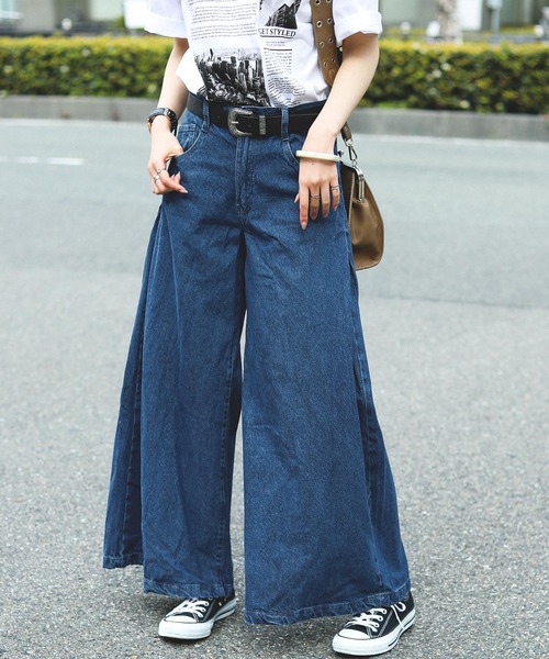 Fashion Letter（ファッションレター）の「ロング丈デニムバギーパンツ（デニムパンツ・レディース・ネイビー/ブルー・M/L）」の2枚目の写真