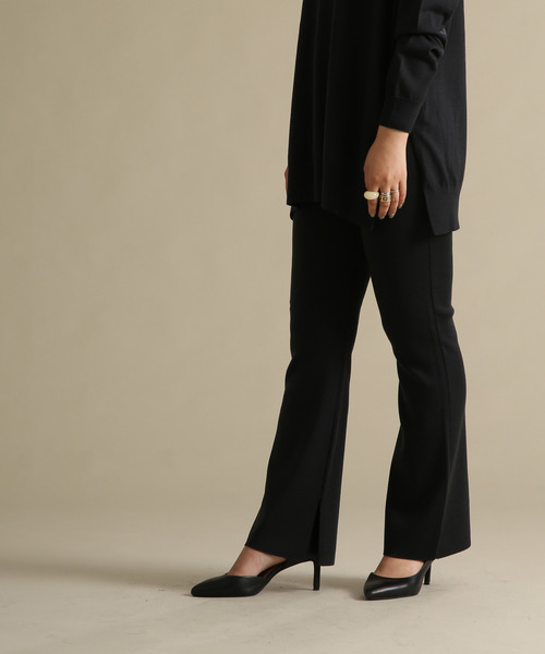 Tiara（ティアラ）の「総針ニットフレアパンツ（その他パンツ・レディース・グレー系その他/チャコール・FREE）」の3枚目の写真