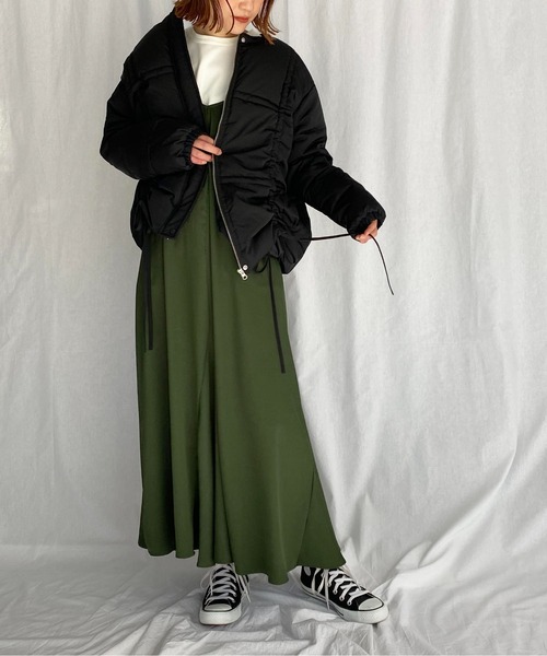 PICCIN(ピッチン)の「ギャザー中綿ジャケット(ブルゾン・レディース・ブラック/オフホワイト・M/L)」の8枚目の写真