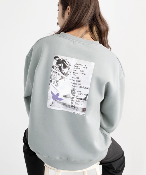 Mark Gonzales(マーク・ゴンザレス)の「Mark Gonzales 別注 ビッグシルエット バックプリント 裏起毛 クルーネックスウェットトレーナー(スウェット・メンズ・ブラック/ベージュ/ブラウン/グレー/オフホワイト/グリーン/ブルー/ベージュ系その他/ブラック系その他/ブラウン系その他/グリーン系その他/グレー系その他/ホワイト系その他/ブルー系その他/ベージュ系その他2/ブラック系その他2/ブラウン系その他2/グリーン系その他2/グレー系その他2/ホワイト系その他2/ブルー系その他2・M/L/XL)」の8枚目の写真