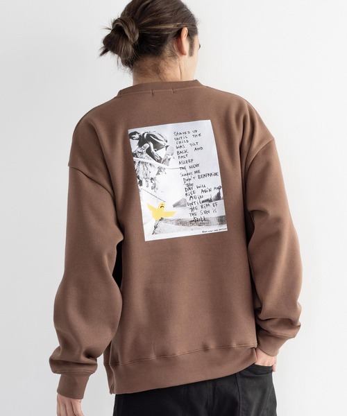 Mark Gonzales(マーク・ゴンザレス)の「Mark Gonzales 別注 ビッグシルエット バックプリント 裏起毛 クルーネックスウェットトレーナー(スウェット・メンズ・ブラック/ベージュ/ブラウン/グレー/オフホワイト/グリーン/ブルー/ベージュ系その他/ブラック系その他/ブラウン系その他/グリーン系その他/グレー系その他/ホワイト系その他/ブルー系その他/ベージュ系その他2/ブラック系その他2/ブラウン系その他2/グリーン系その他2/グレー系その他2/ホワイト系その他2/ブルー系その他2・M/L/XL)」の22枚目の写真