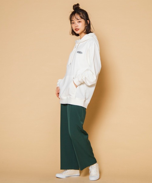 WEGO（ウィゴー）の「WEGO/ロゴ刺繍プルパーカー（パーカー・メンズ・オフホワイト/ダークグリーン・LARGE/MEDIUM/SMALL）」の13枚目の写真