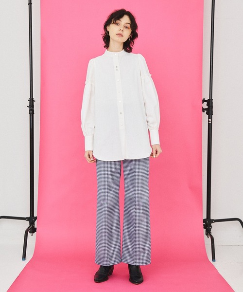 INella（イネラ）の「【INella(イネラ)】ジャガードセミフレアパンツ（その他パンツ・レディース・ホワイト/ブルー・1/2）」の6枚目の写真