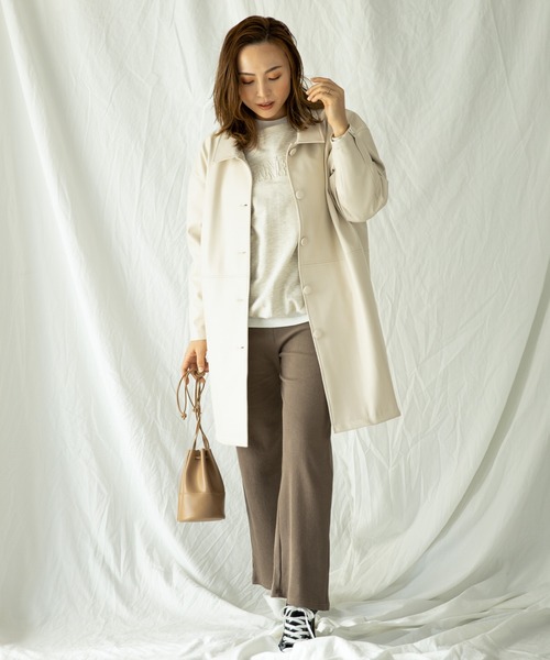 Auntie Rosa Holiday(アンティローザホリデー)の「フェイクレザーオーバージャケット(その他アウター・レディース・ナチュラル/ブラック・FREE)」の14枚目の写真