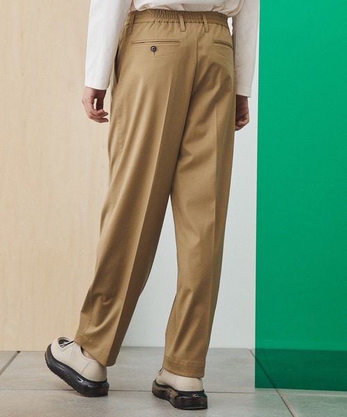 UNITED TOKYO（ユナイテッドトウキョウ）の「ジャージーワンタックワイドパンツ（スラックス・メンズ・グレイッシュベージュ/グレー・1/2/3）」の5枚目の写真
