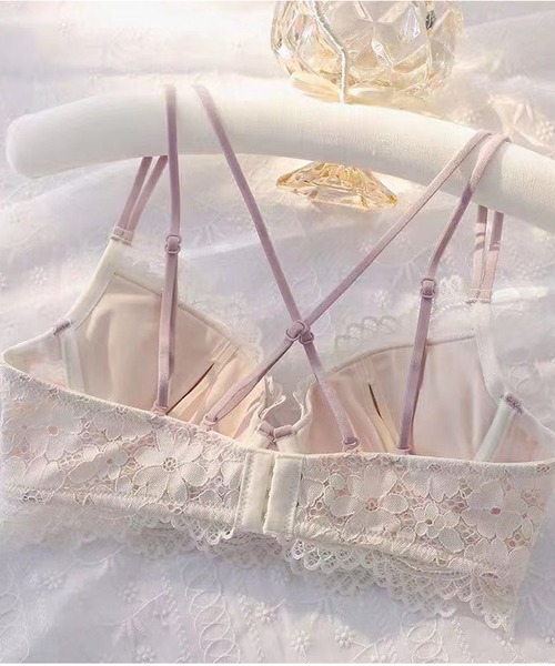 セール】谷間メイク 花柄レースブラ&ショーツ 2点セット（ブラ