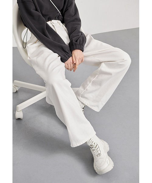 chuclla（チュクラ）の「【chuclla】【2021/SS】Wrap tuck design wh-denim chw1468（その他パンツ・レディース・ホワイト・L/S/M）」の3枚目の写真