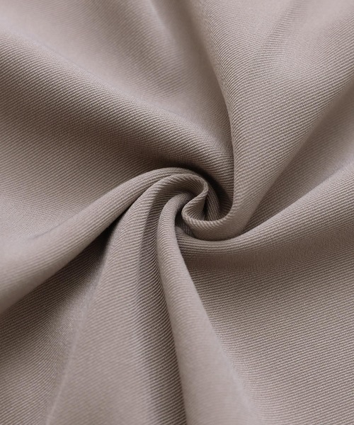 reca（レカ）の「ダブルタックセンタープレススラックスパンツ（スラックス・レディース・グレイッシュベージュ/ブラック/ライトベージュ・L/M）」の22枚目の写真