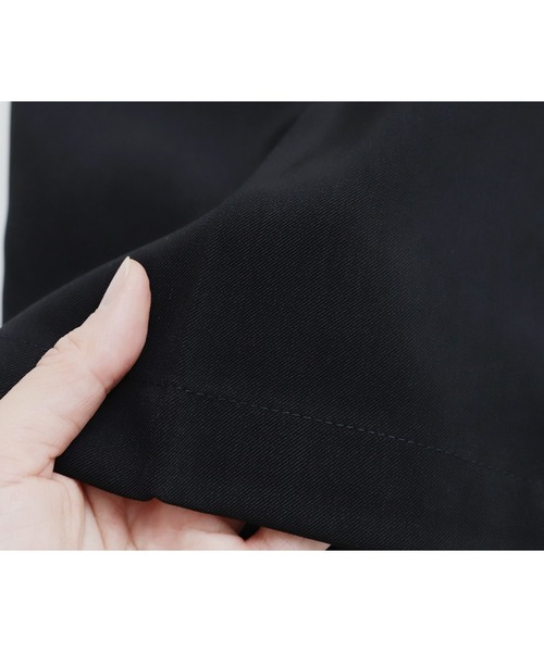 reca（レカ）の「ダブルタックセンタープレススラックスパンツ（スラックス・レディース・グレイッシュベージュ/ブラック/ライトベージュ・L/M）」の20枚目の写真