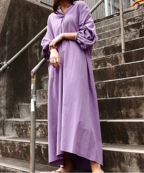 AZUL ENCANTO（アズールエンカント）の「バンドカラー袖ボリュームワンピース（ワンピース・レディース・ベージュ/パープル/ブラウン/カーキ/イエロー系その他・FREE）」の4枚目の写真