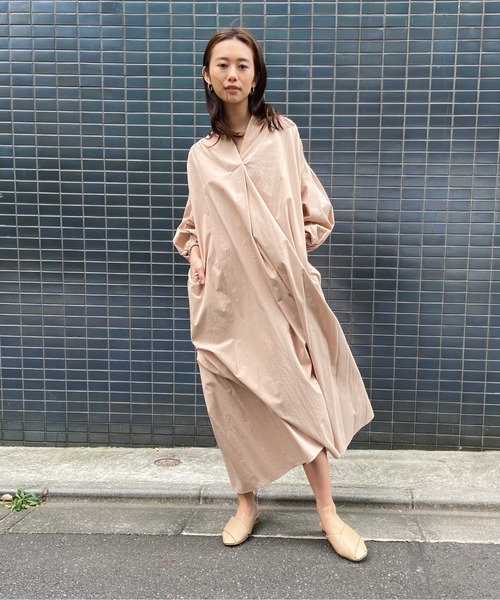 AZUL ENCANTO（アズールエンカント）の「バンドカラー袖ボリュームワンピース（ワンピース・レディース・ベージュ/パープル/ブラウン/カーキ/イエロー系その他・FREE）」の15枚目の写真