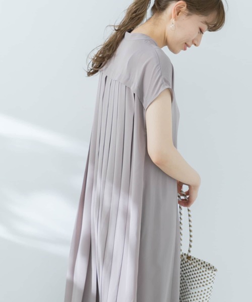 URBAN RESEARCH Sonny Label(アーバンリサーチサニーレーベル)の「【WEB限定】バックプリーツフレンチワンピース(ワンピース・レディース・グレー系その他/ブルー系その他/ライトグレー・FREE)」の10枚目の写真