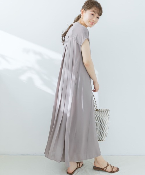 URBAN RESEARCH Sonny Label(アーバンリサーチサニーレーベル)の「【WEB限定】バックプリーツフレンチワンピース(ワンピース・レディース・グレー系その他/ブルー系その他/ライトグレー・FREE)」の14枚目の写真