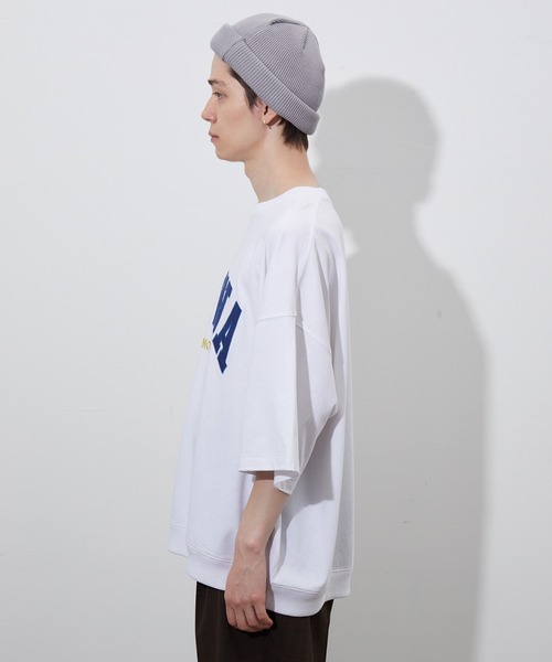 JUNRED(ジュンレッド)の「ワッペンカレッジルーズTEE(Tシャツ/カットソー・メンズ・ホワイト/グリーン・M/L)」の4枚目の写真