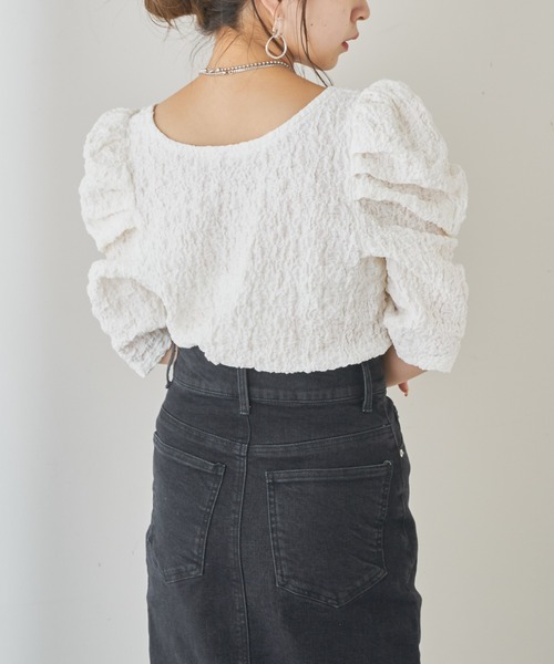 Chico（チコ）の「ジャガードパワショルトップス（Tシャツ/カットソー・レディース・ホワイト/ブラック/パープル/ピンク・FREE）」の10枚目の写真