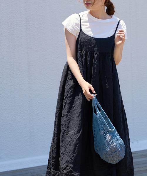 PUAL CE CIN（ピュアルセシン）の「麻キャンバスクリンクルキャミワンピース（ワンピース・レディース・ブラック/ベージュ/ライトベージュ/グレー・FREE）」の2枚目の写真