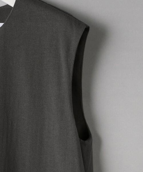 BEAUTY&YOUTH UNITED ARROWS(ビューティーアンドユースユナイテッドアローズ)の「BY バックタック ノースリーブボリュームマキシワンピース(ワンピース・レディース・ダークグリーン/オレンジ系その他/ダークグレー・FREE)」の16枚目の写真