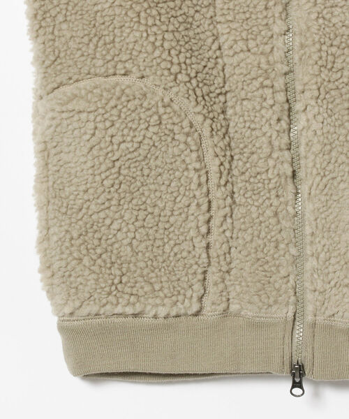 Ray BEAMS（レイビームス）の「GYMPHLEX / ボア ジップ フード ベスト（ベスト・レディース・ブラック/シルバー・14/16）」の12枚目の写真