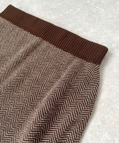 JUGLANS(ユグランス)の「☆ ヘリンボーン柄ニットスカート(スカート・レディース・ブラック/グリーン/ブラウン・FREE)」の10枚目の写真