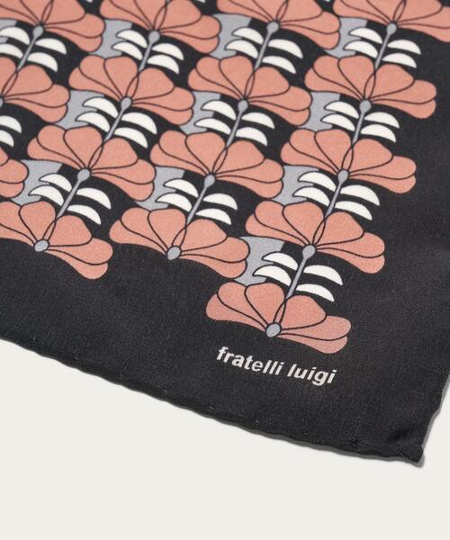 Fratelli Luigi(フラテッリルイージ)の「<Fratelli Luigi (フラテッリ ルイージ) > プリント フラワー チーフ(ポケットチーフ・メンズ・ワインレッド/コバルトブルー・FREE)」の4枚目の写真