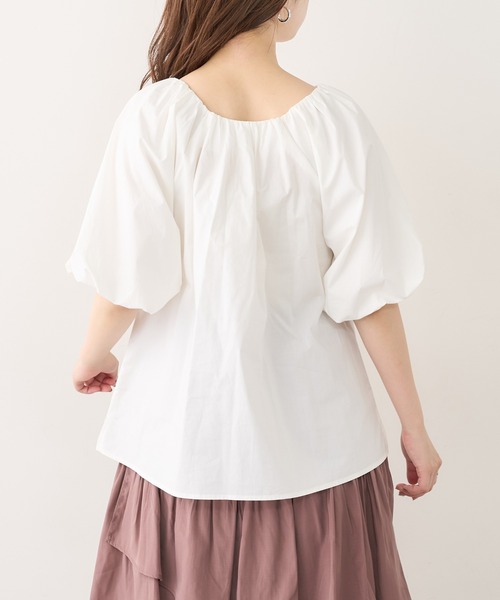 natural couture（ナチュラルクチュール）の「【WEB限定カラー有り】ボリュームスリーブ2WAYギャザーブラウス（シャツ/ブラウス・レディース・ブラック/ブラウン/オフホワイト/ピンク/ミント・FREE）」の12枚目の写真