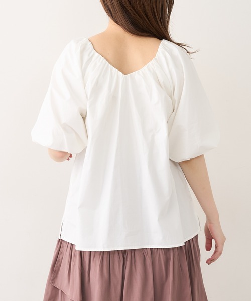 natural couture（ナチュラルクチュール）の「【WEB限定カラー有り】ボリュームスリーブ2WAYギャザーブラウス（シャツ/ブラウス・レディース・ブラック/ブラウン/オフホワイト/ピンク/ミント・FREE）」の18枚目の写真