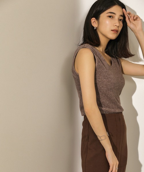 Bou Jeloud（ブージュルード）の「【前後２ＷＡＹ】リバーシブルタンクトップ（Tシャツ/カットソー・レディース・ブラック/ブラウン/グレー/アイボリー・38）」の4枚目の写真