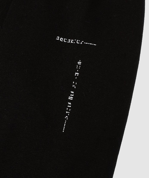 TAKAHIROMIYASHITATheSoloIst.(タカヒロミヤシタザソロイスト)の「oversized geometric morse code hoodie.(パーカー・メンズ・ホワイト/ブラック・46/44/48)」の5枚目の写真