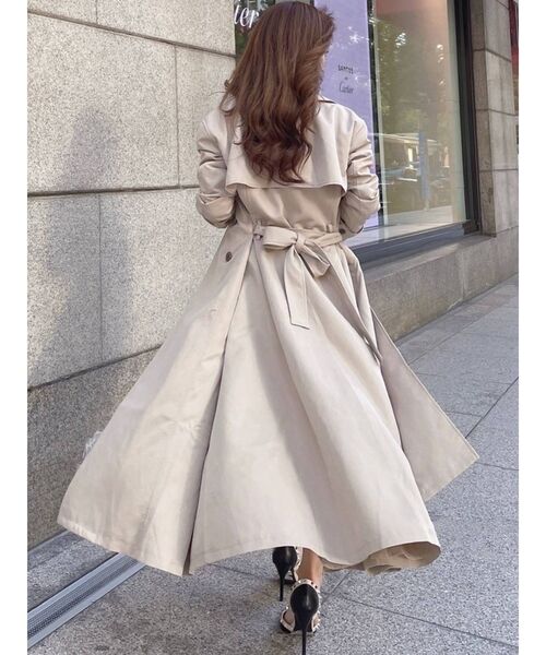 RESEXXY（リゼクシー）の「フレアデザイントレンチコート（トレンチコート・レディース・ブラック/ベージュ/ブラウン・FREE）」の4枚目の写真