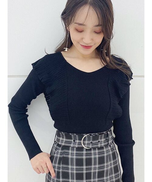 MERCURYDUO（マーキュリーデュオ）の「ロングスリーブ2WAYラッフルコンパクトリブニット（ニット/セーター・レディース・アイボリー/ブラック/ブルー/ラベンダー/ブラウン・FREE）」の21枚目の写真