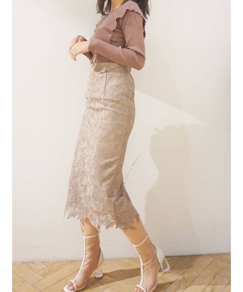 MERCURYDUO（マーキュリーデュオ）の「ロングスリーブ2WAYラッフルコンパクトリブニット（ニット/セーター・レディース・アイボリー/ブラック/ブルー/ラベンダー/ブラウン・FREE）」の14枚目の写真