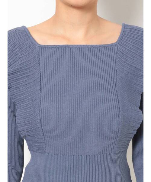 MERCURYDUO（マーキュリーデュオ）の「ロングスリーブ2WAYラッフルコンパクトリブニット（ニット/セーター・レディース・アイボリー/ブラック/ブルー/ラベンダー/ブラウン・FREE）」の15枚目の写真