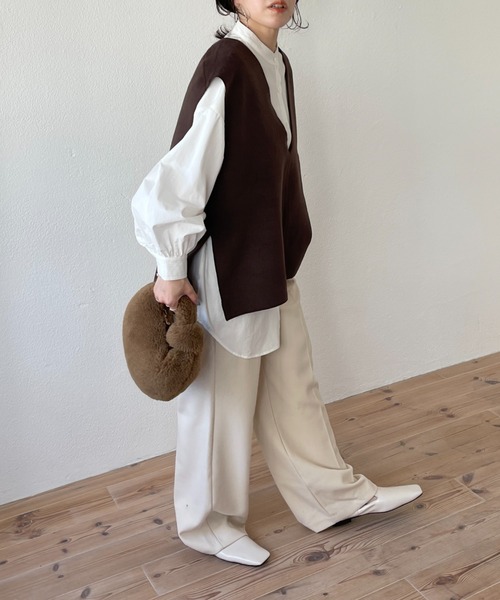 wee9s（ウィークス）の「square toe flat shoes / スクエアトゥフラットシューズパンプス（ローファー・レディース・ホワイト/ブラック・24.5cm/23.5cm/24cm/23.0cm/23cm）」の3枚目の写真