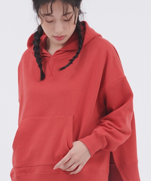 Dickies(ディッキーズ)の「Dickies/ディッキーズ 裏毛ガゼット バックプリント ワイドプルパーカー(パーカー・レディース・オレンジ/ブラック/ホワイト・L/M)」の14枚目の写真