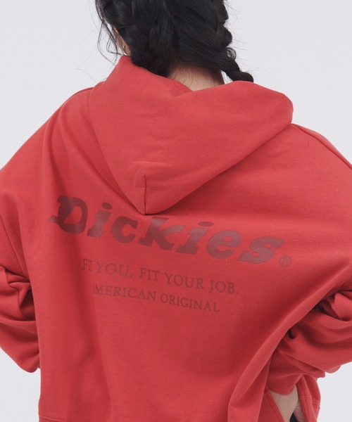 Dickies(ディッキーズ)の「Dickies/ディッキーズ 裏毛ガゼット バックプリント ワイドプルパーカー(パーカー・レディース・オレンジ/ブラック/ホワイト・L/M)」の22枚目の写真