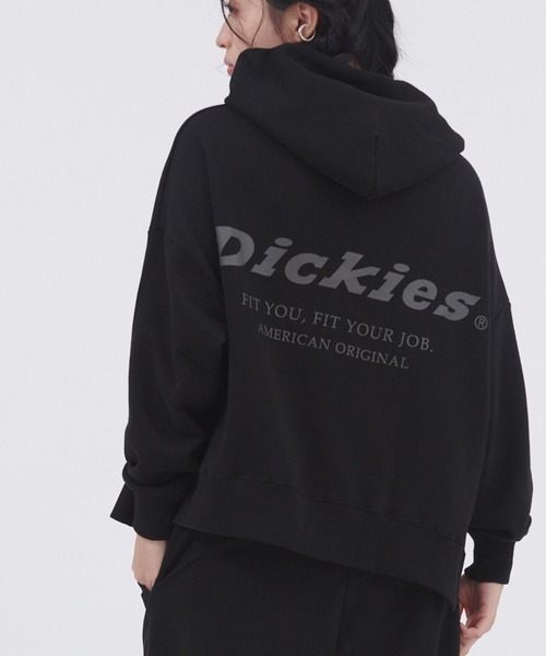 Dickies(ディッキーズ)の「Dickies/ディッキーズ 裏毛ガゼット バックプリント ワイドプルパーカー(パーカー・レディース・オレンジ/ブラック/ホワイト・L/M)」の21枚目の写真