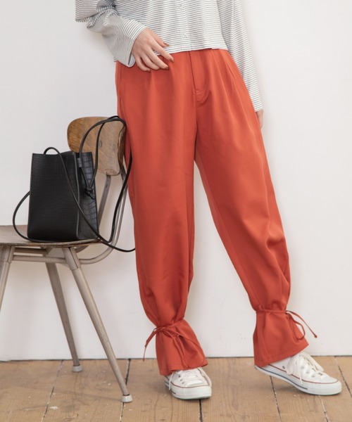 Mysa&Liina（ミーサリーナ）の「裾リボン2WAYパンツ（スラックス・レディース・カーキ/ブラック/ベージュ/ダークオレンジ・M）」の11枚目の写真